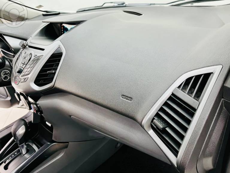 FORD - ECOSPORT 1.6 SE 16V FLEX 4P AUTOMÁTICO - 2015/2016 - BRANCA - R$ 59.990,00