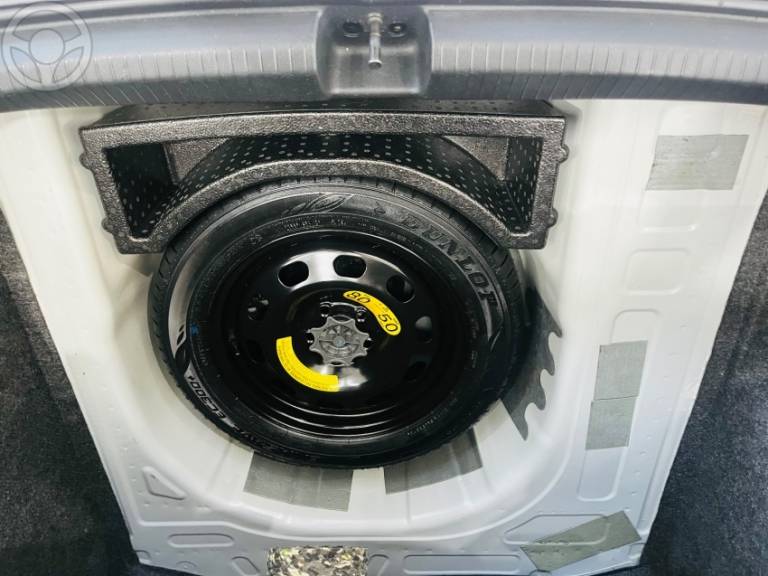 VOLKSWAGEN - VIRTUS 1.0 TSI SENSE 4P MANUAL - 2023/2024 - BRANCA - R$ 94.990,00