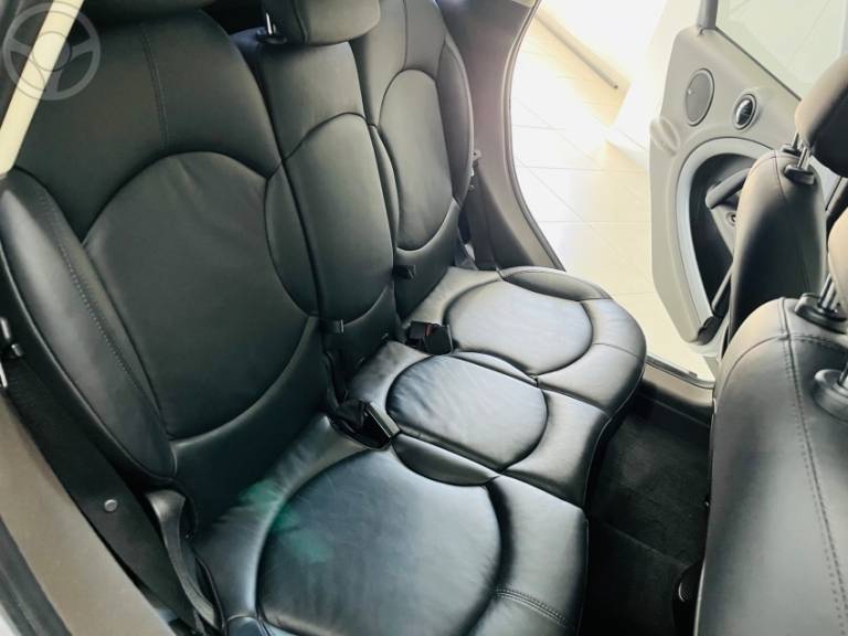 MINI - COUNTRYMAN 1.6 S ALL4 4X4 16V 184CV TURBO 4P AUTOMÁTICO - 2010/2011 - BRANCA - R$ 88.990,00