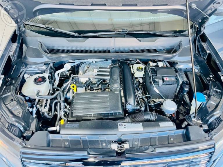 VOLKSWAGEN - T-CROSS 1.4 HIGHLINE TSI 16V FLEX 4P AUTOMÁTICO - 2019/2020 - CINZA - R$ 108.990,00