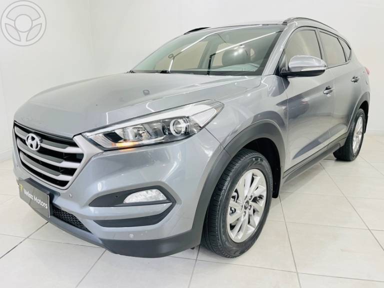 HYUNDAI - TUCSON 1.6 16V T-GDI GLS ECOSHIFT - 2018/2019 - CINZA - R$ 112.900,00
