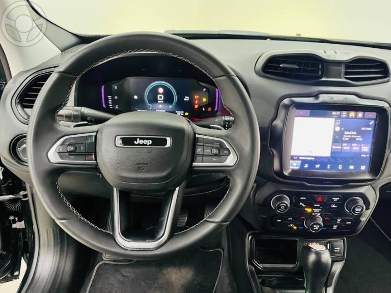JEEP - RENEGADE 1.3 LONGITUDE T270 TURBO FLEX 4P AUTOMÁTICO - 2022/2023 - PRETA - R$ 114.900,00
