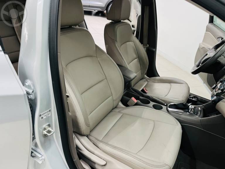 CHEVROLET - CRUZE 1.4 TURBO LTZ 16V FLEX 4P AUTOMÁTICO - 2016/2017 - PRATA - R$ 87.500,00