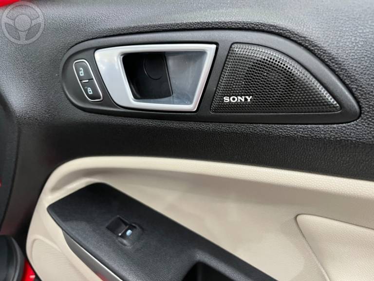 FORD - ECOSPORT 2.0 TITANIUM PLUS 16V FLEX 4P AUTOMÁTICO - 2018/2019 - VERMELHA - R$ 79.990,00