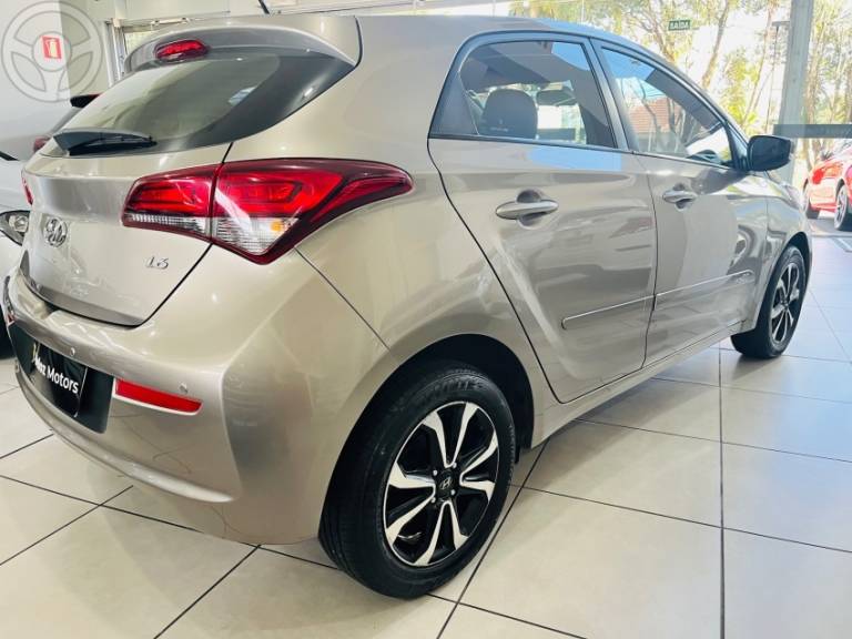 HYUNDAI - HB20 1.6 COMFORT PLUS 16V FLEX 4P MANUAL - 2019/2019 - PRATA - R$ 65.500,00