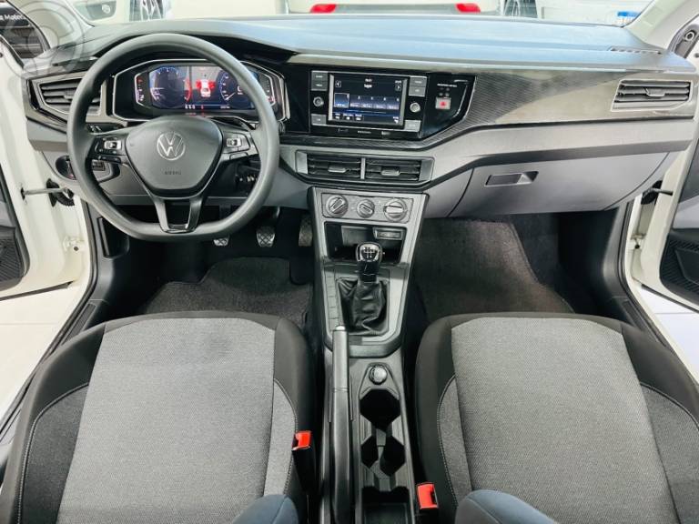 VOLKSWAGEN - VIRTUS 1.0 TSI SENSE 4P MANUAL - 2023/2024 - BRANCA - R$ 94.990,00