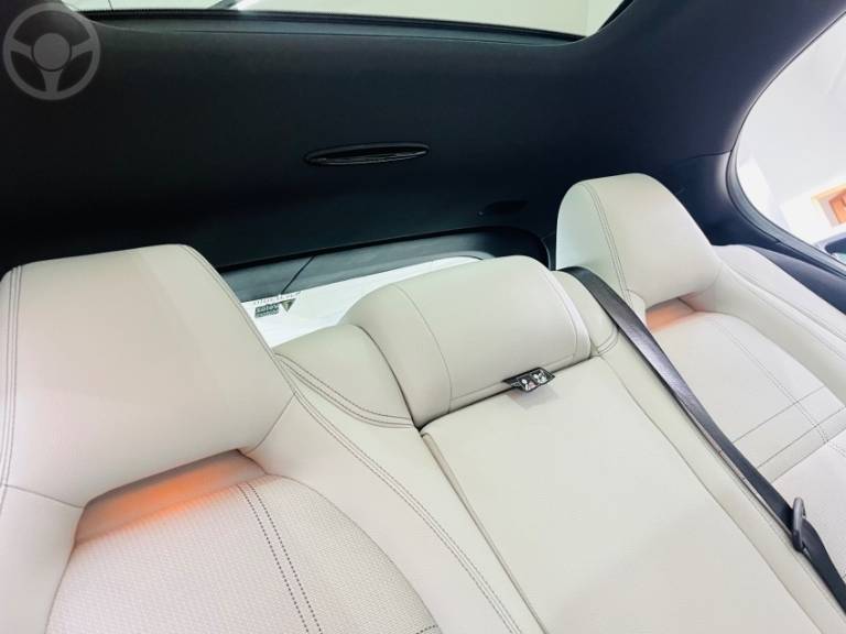 MERCEDES-BENZ - GLA 200 1.6 CGI VISION 16V TURBO FLEX 4P AUTOMÁTICO - 2015/2015 - CINZA - R$ 109.990,00