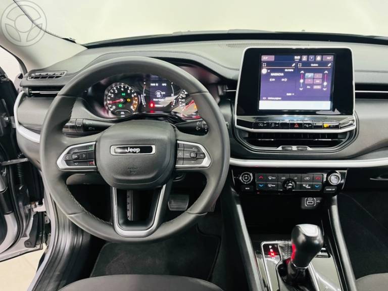 JEEP - COMPASS 1.3 SPORT T270 16V TURBO FLEX 4P AUTOMÁTICO - 2021/2022 - PRETA - R$ 112.990,00