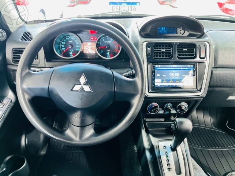 MITSUBISHI - PAJERO TR4 2.0 4X4 16V 140CV FLEX 4P AUTOMÁTICO - 2010/2010 - PRATA - R$ 59.900,00
