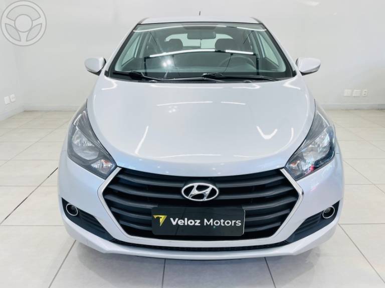 HYUNDAI - HB20 1.6 COMFORT PLUS 16V FLEX 4P MANUAL - 2016/2017 - PRATA - R$ 56.900,00