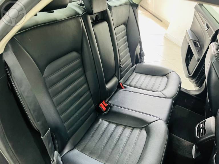 FORD - FUSION 2.0 SEL 16V ECOBOOST 4P AUTOMÁTICO - 2018/2018 - CINZA - R$ 97.990,00