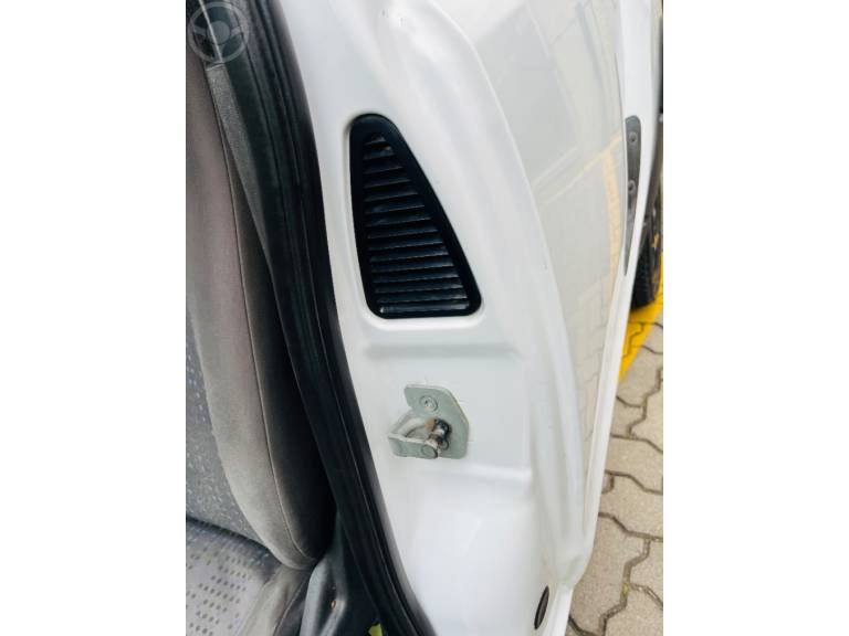 CHEVROLET - MONTANA 1.4 MPFI CONQUEST CS 8V FLEX 2P MANUAL - 2007/2008 - BRANCA - R$ 30.990,00