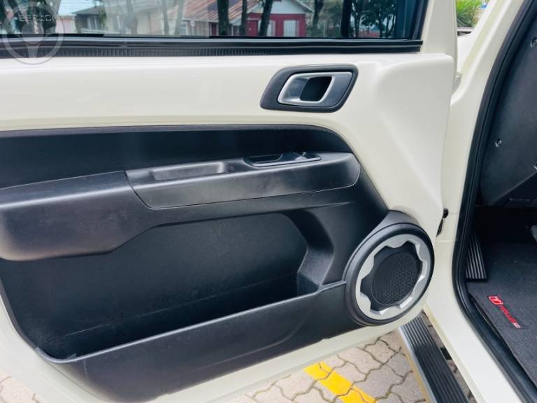 TROLLER - T4 3.2 XLT 4X4 20V TURBO INTERCOOLER DIESEL 2P MANUAL - 2016/2016 - BRANCA - R$ 169.990,00