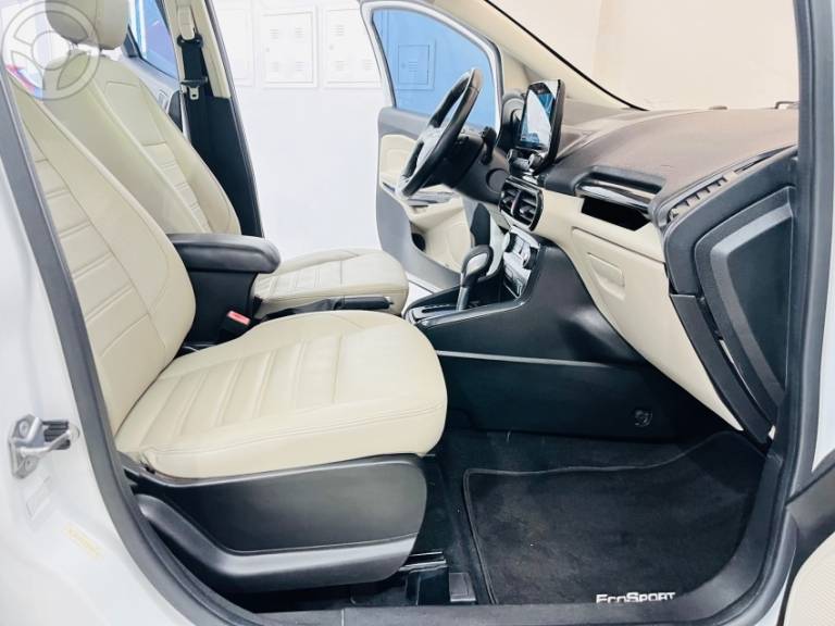 FORD - ECOSPORT 1.5 TITANIUM 16V FLEX 4P AUTOMÁTICO - 2019/2020 - BRANCA - R$ 82.900,00