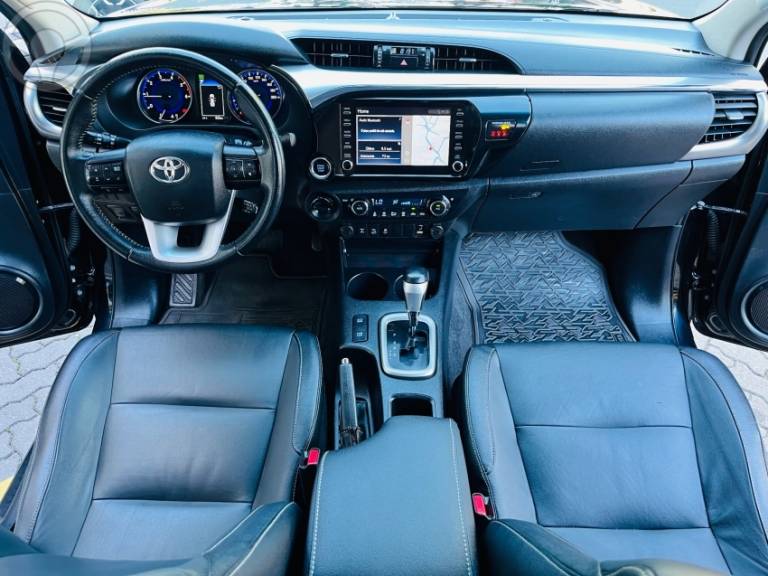 TOYOTA - HILUX 2.8 SRV 4X4 CD 16V DIESEL 4P AUTOMÁTICO - 2020/2020 - PRETA - R$ 197.900,00