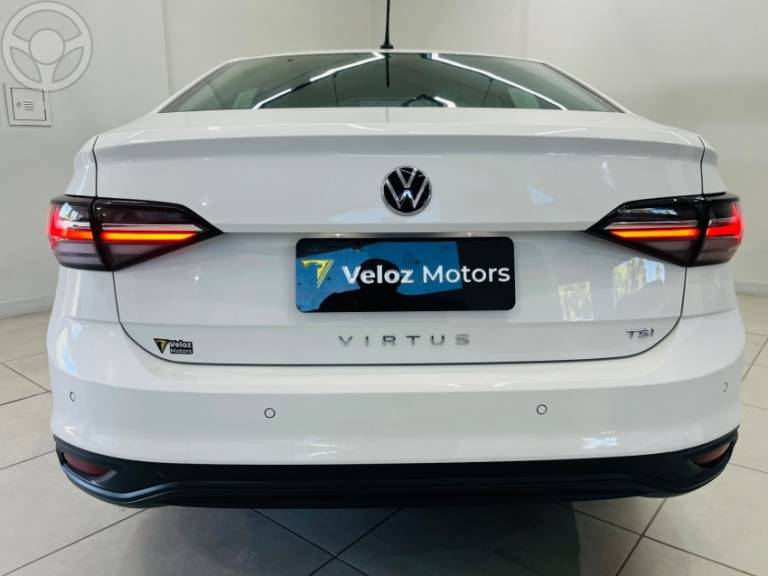 VOLKSWAGEN - VIRTUS 1.0 TSI SENSE 4P MANUAL - 2023/2024 - BRANCA - R$ 92.990,00