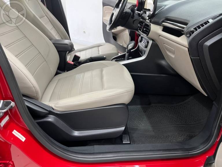 FORD - ECOSPORT 2.0 TITANIUM PLUS 16V FLEX 4P AUTOMÁTICO - 2018/2019 - VERMELHA - R$ 79.990,00