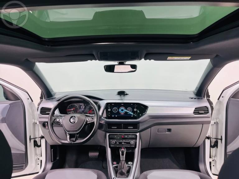 VOLKSWAGEN - T-CROSS 1.0 COMFORTLINE TSI FLEX 4P AUTOMÁTICO - 2019/2020 - BRANCA - R$ 104.990,00