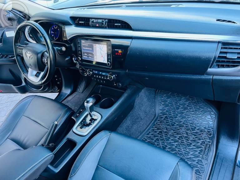 TOYOTA - HILUX 2.8 SRV 4X4 CD 16V DIESEL 4P AUTOMÁTICO - 2020/2020 - PRETA - R$ 197.900,00