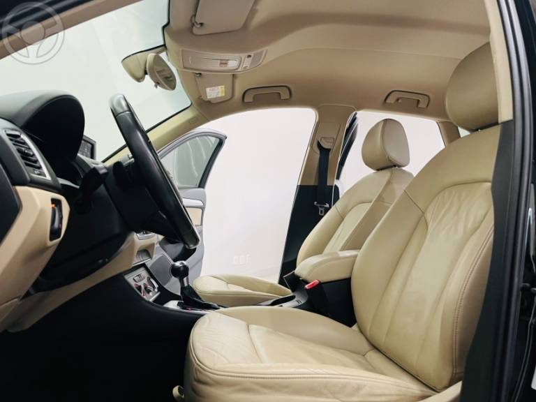 AUDI - Q3 1.4 TFSI AMBIENTE 4P S TRONIC - 2015/2016 - PRETA - R$ 89.990,00