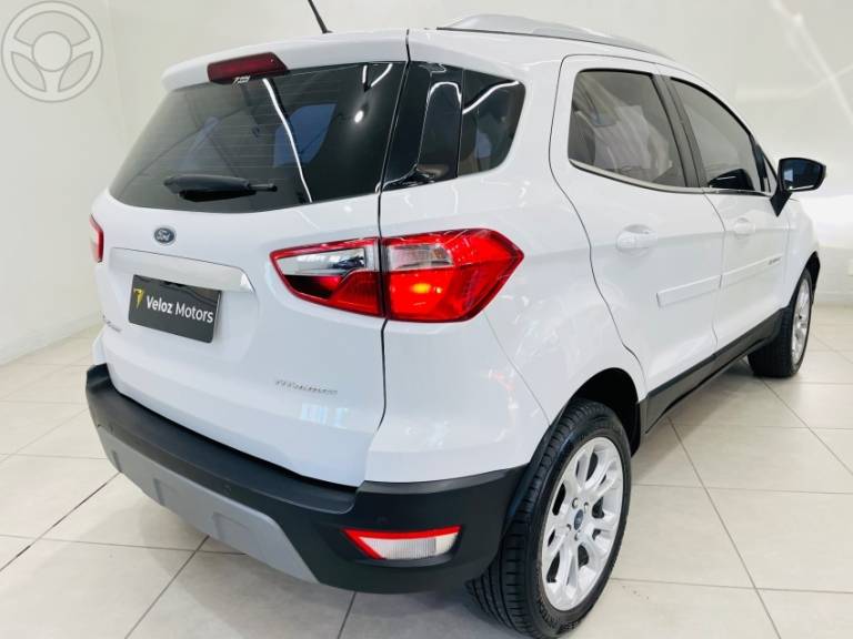 FORD - ECOSPORT 1.5 TITANIUM 16V FLEX 4P AUTOMÁTICO - 2019/2020 - BRANCA - R$ 82.900,00