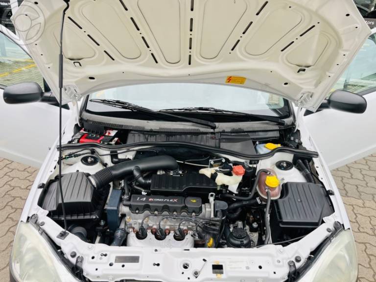 CHEVROLET - MONTANA 1.4 MPFI CONQUEST CS 8V FLEX 2P MANUAL - 2007/2008 - BRANCA - R$ 30.990,00