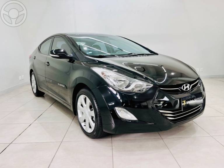 HYUNDAI - ELANTRA 2.0 GLS 16V FLEX 4P AUTOMÁTICO - 2012/2013 - PRETA - R$ 63.900,00