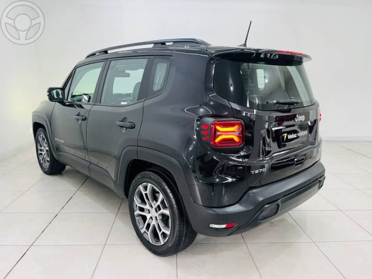 JEEP - RENEGADE 1.3 LONGITUDE T270 TURBO FLEX 4P AUTOMÁTICO - 2022/2023 - PRETA - R$ 114.900,00