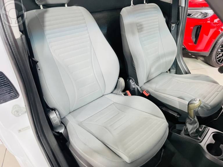 CHEVROLET - MONTANA 1.4 MPFI SPORT CS 8V FLEX 2P MANUAL - 2011/2012 - BRANCA - R$ 45.990,00