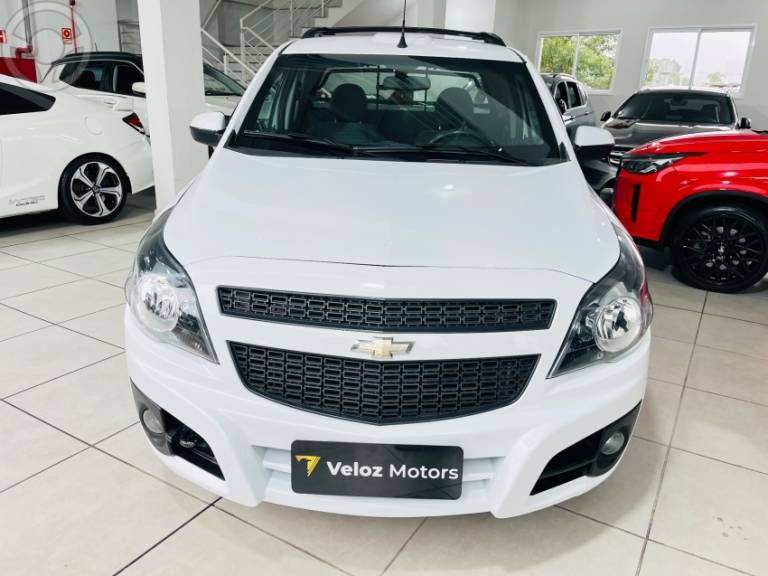 CHEVROLET - MONTANA 1.4 MPFI SPORT CS 8V FLEX 2P MANUAL - 2011/2012 - BRANCA - R$ 45.990,00