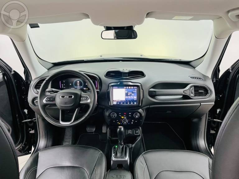 JEEP - RENEGADE 1.3 LONGITUDE T270 TURBO FLEX 4P AUTOMÁTICO - 2022/2023 - PRETA - R$ 114.900,00
