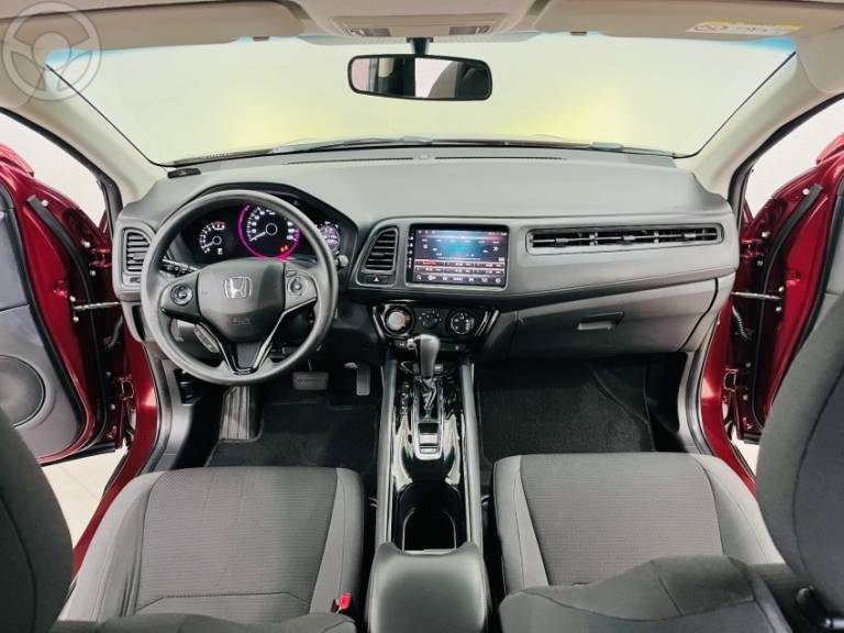 HONDA - HR-V 1.8 16V FLEX LX 4P AUTOMÁTICO - 2018/2019 - VERMELHA - R$ 104.900,00