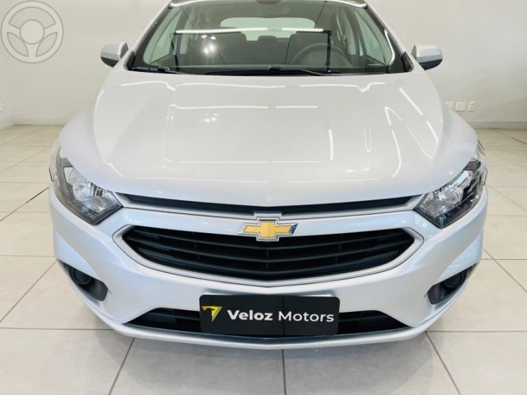 CHEVROLET - ONIX 1.0 MPFI LT 8V FLEX 4P MANUAL - 2019/2019 - PRATA - R$ 58.500,00