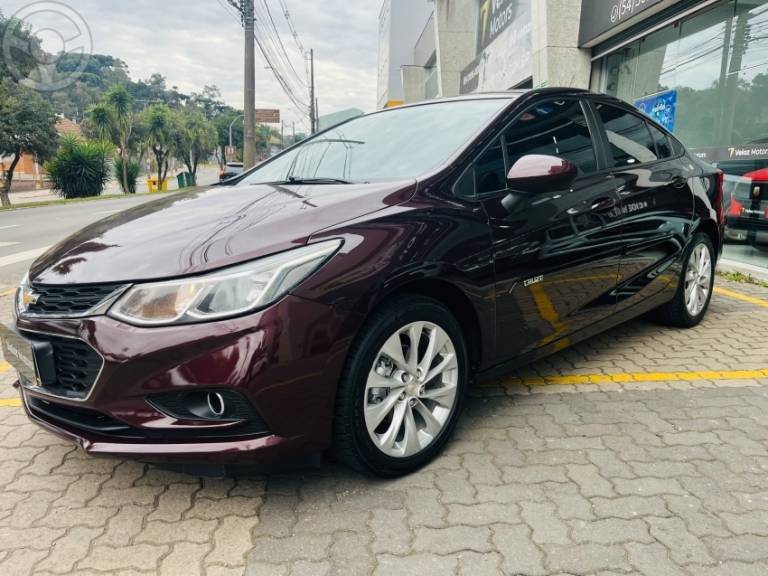 CHEVROLET - CRUZE 1.4 TURBO LT 16V FLEX 4P AUTOMÁTICO - 2017/2017 - VERMELHA - R$ 83.900,00