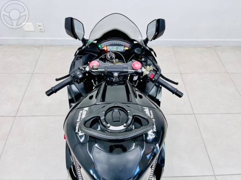 KAWASAKI - NINJA ZX-10R SE ABS - 2016/2017 - PRETA - R$ 71.900,00