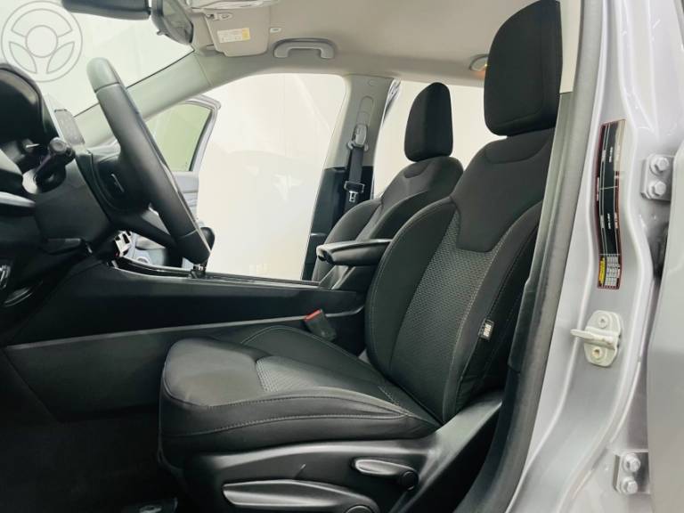 JEEP - COMPASS 1.3 SPORT T270 16V TURBO FLEX 4P AUTOMÁTICO - 2021/2022 - PRETA - R$ 112.990,00