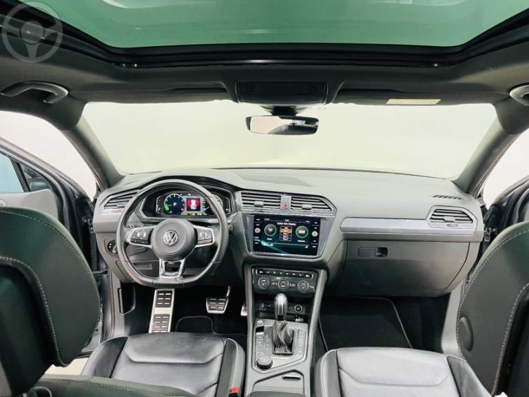 VOLKSWAGEN - TIGUAN 2.0 TSI R-LINE 16V TURBO 4P TIPTRONIC - 2020/2020 - CINZA - R$ 168.990,00