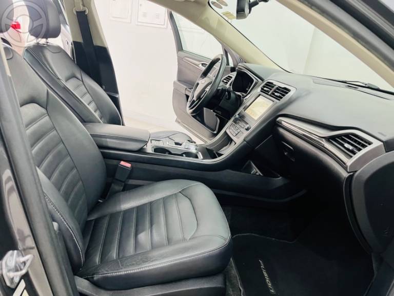 FORD - FUSION 2.0 SEL 16V ECOBOOST 4P AUTOMÁTICO - 2018/2018 - CINZA - R$ 97.990,00