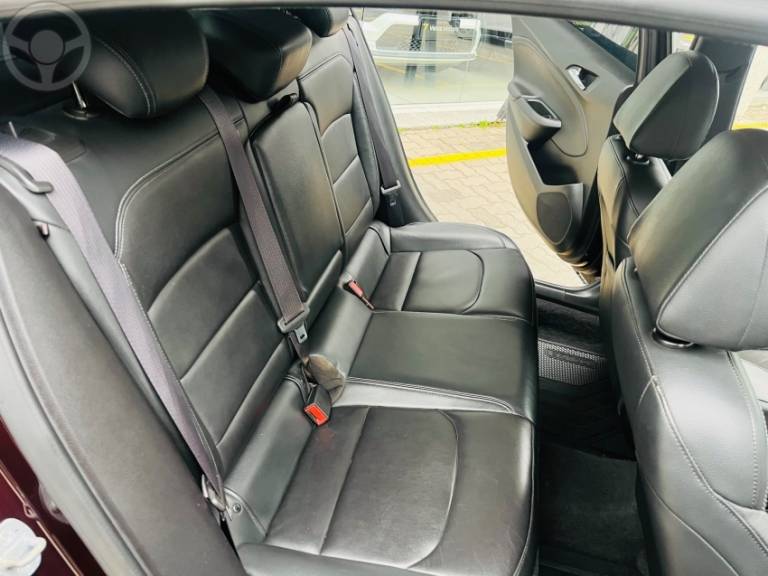 CHEVROLET - CRUZE 1.4 TURBO LT 16V FLEX 4P AUTOMÁTICO - 2017/2017 - VERMELHA - R$ 83.900,00