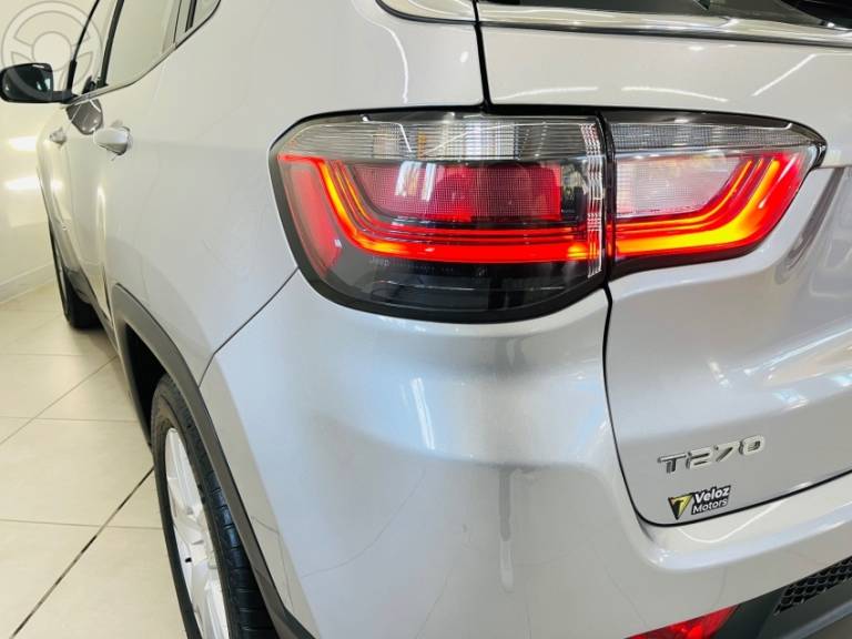 JEEP - COMPASS 1.3 SPORT T270 16V TURBO FLEX 4P AUTOMÁTICO - 2021/2022 - PRETA - R$ 112.990,00