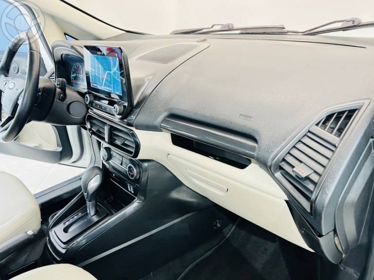 FORD - ECOSPORT 1.5 TITANIUM 16V FLEX 4P AUTOMÁTICO - 2019/2020 - BRANCA - R$ 82.900,00