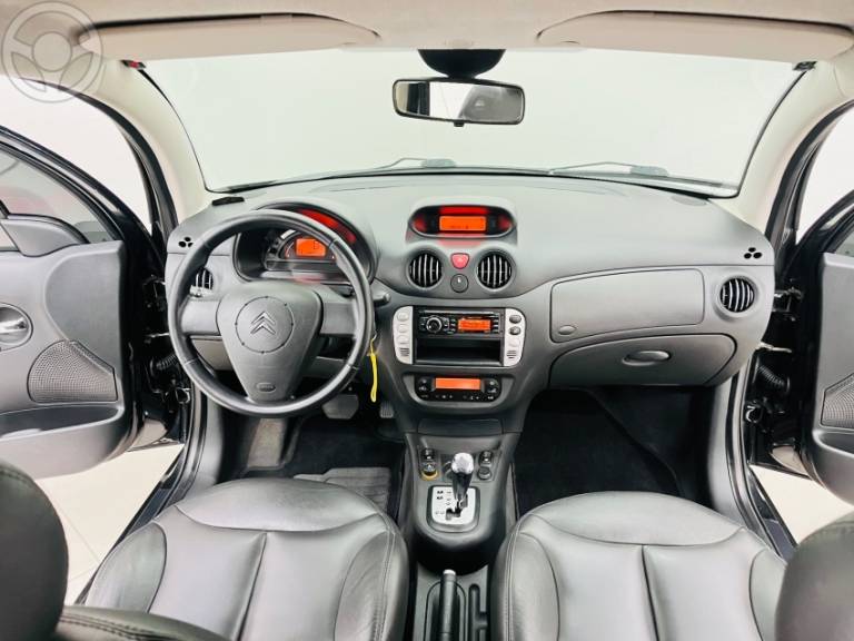CITROËN - C3 1.6 EXCLUSIVE 16V FLEX 4P AUTOMÁTICO - 2011/2012 - PRETA - R$ 39.900,00