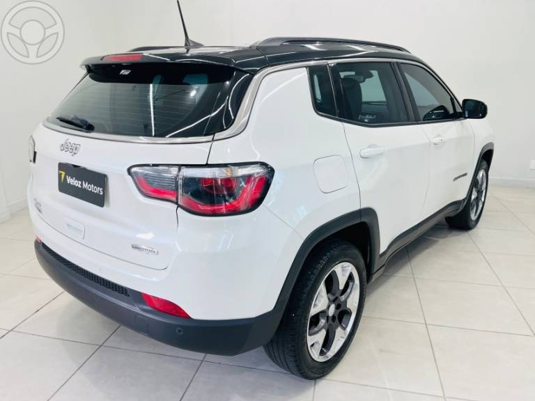 JEEP - COMPASS 2.0 16V DIESEL LONGITUDE 4X4 AUTOMÁTICO - 2018/2019 - BRANCA - R$ 124.990,00