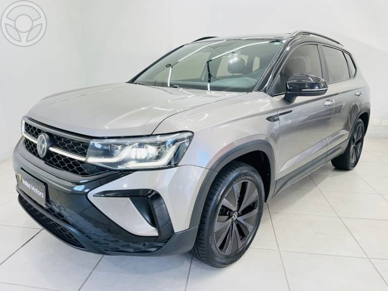 VOLKSWAGEN - TAOS 1.4 16V LAUNCHING TSI FLEX 4P AUTOMÁTICO - 2021/2022 - BEGE - R$ 157.900,00