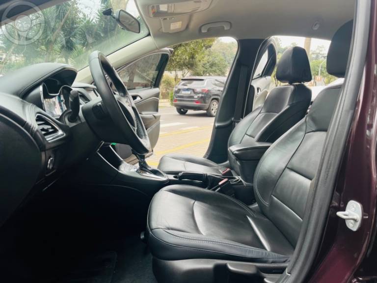 CHEVROLET - CRUZE 1.4 TURBO LT 16V FLEX 4P AUTOMÁTICO - 2017/2017 - VERMELHA - R$ 83.900,00